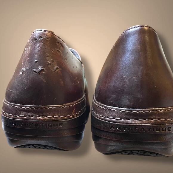 Women's 10 TIMBERLAND PRO Renova Slip Resistant Slip-On Brown Leather Clogs EUC - Picture 5 of 14